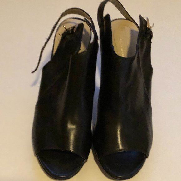 Neutralizer Shoes - Like New, Neutralizer black peep toe heels, size 8.5